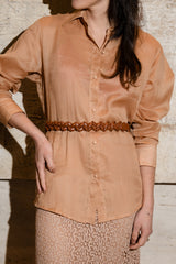 CAMISA RENATA CARAMELO