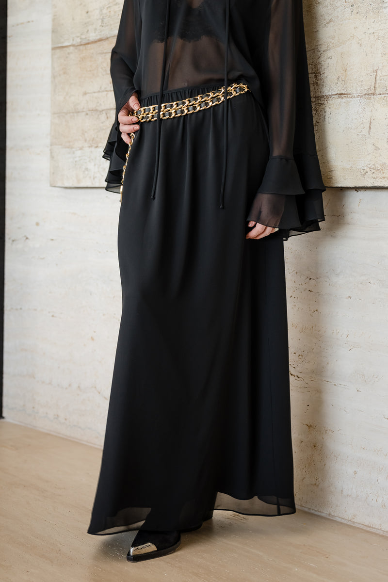 SAIA LETÍCIA LONGA PRETA