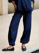 CALÇA HAZEL RISCA DE GIZ