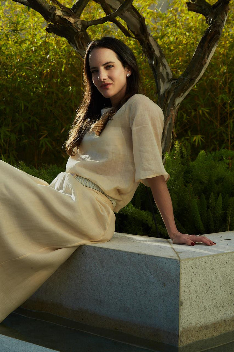 BLUSA YASMIN MANTEIGA