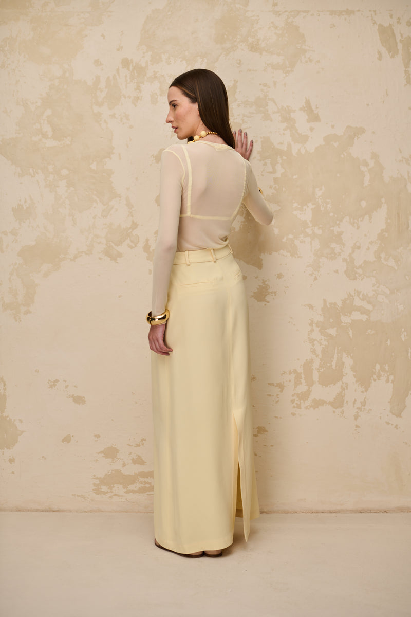 SAIA LÍLIAN AMARELA